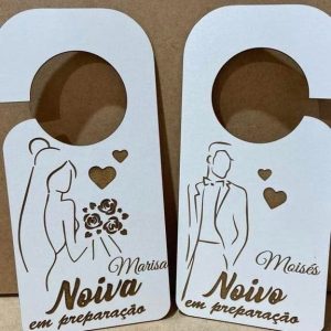 placas noivos em preparação